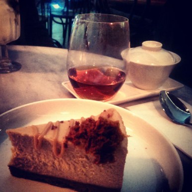 Dulce de Leche cheesecake, with Hijiri Hojicha