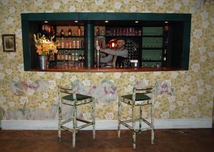 Bourne Hollingsworth London Cocktails