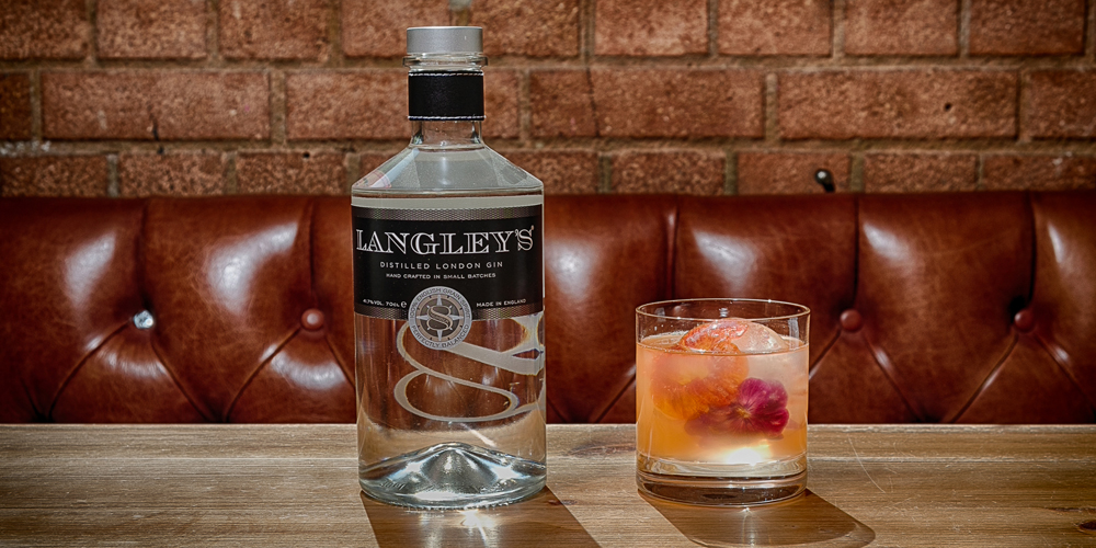 Cocktails in the City London summer cocktail bar